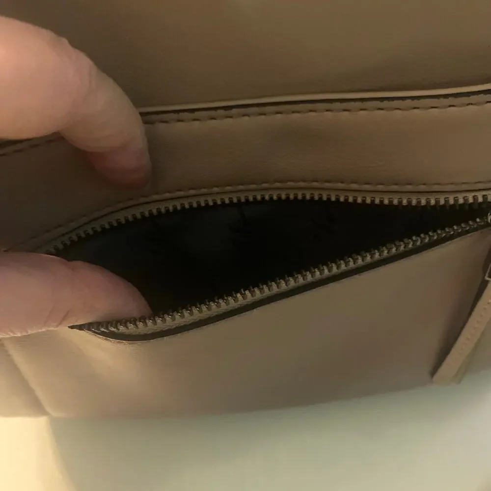 Simply Vera, Vera Wang purse